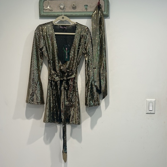 Dolls Kill Gold Sequin Wrap Long Sleeve disco 70s mini Dress headband new large - Picture 1 of 7